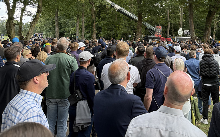 BMW PGA Championship 2025: Stau bei der Essens-Ausgabe: Rory kann sich nicht entscheiden